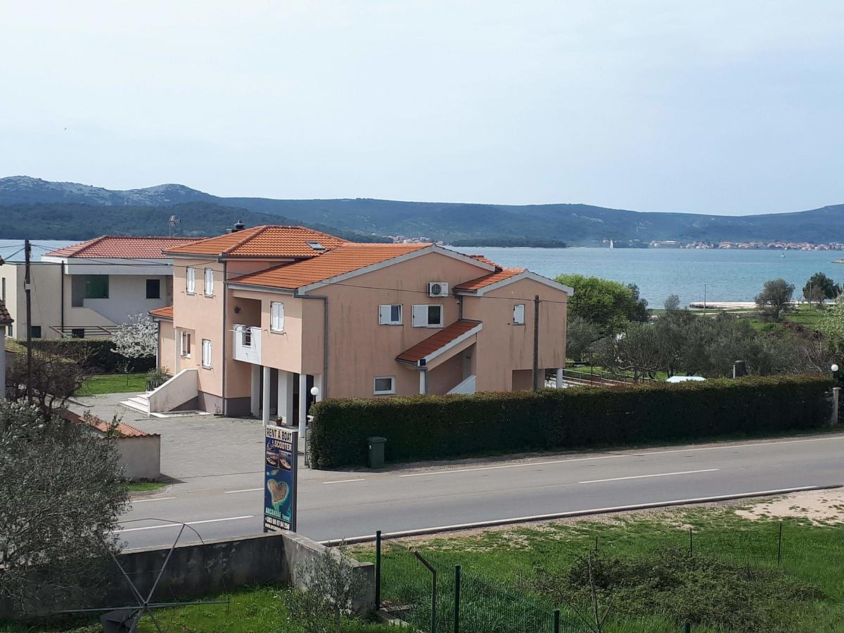 Apartment Ivana Turanj Exterior photo